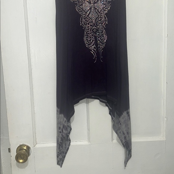 “SEND UR PRICE?” Beautiful Front/Back Embellished Purple Sleeveless Top 💜 - Picture 4 of 8